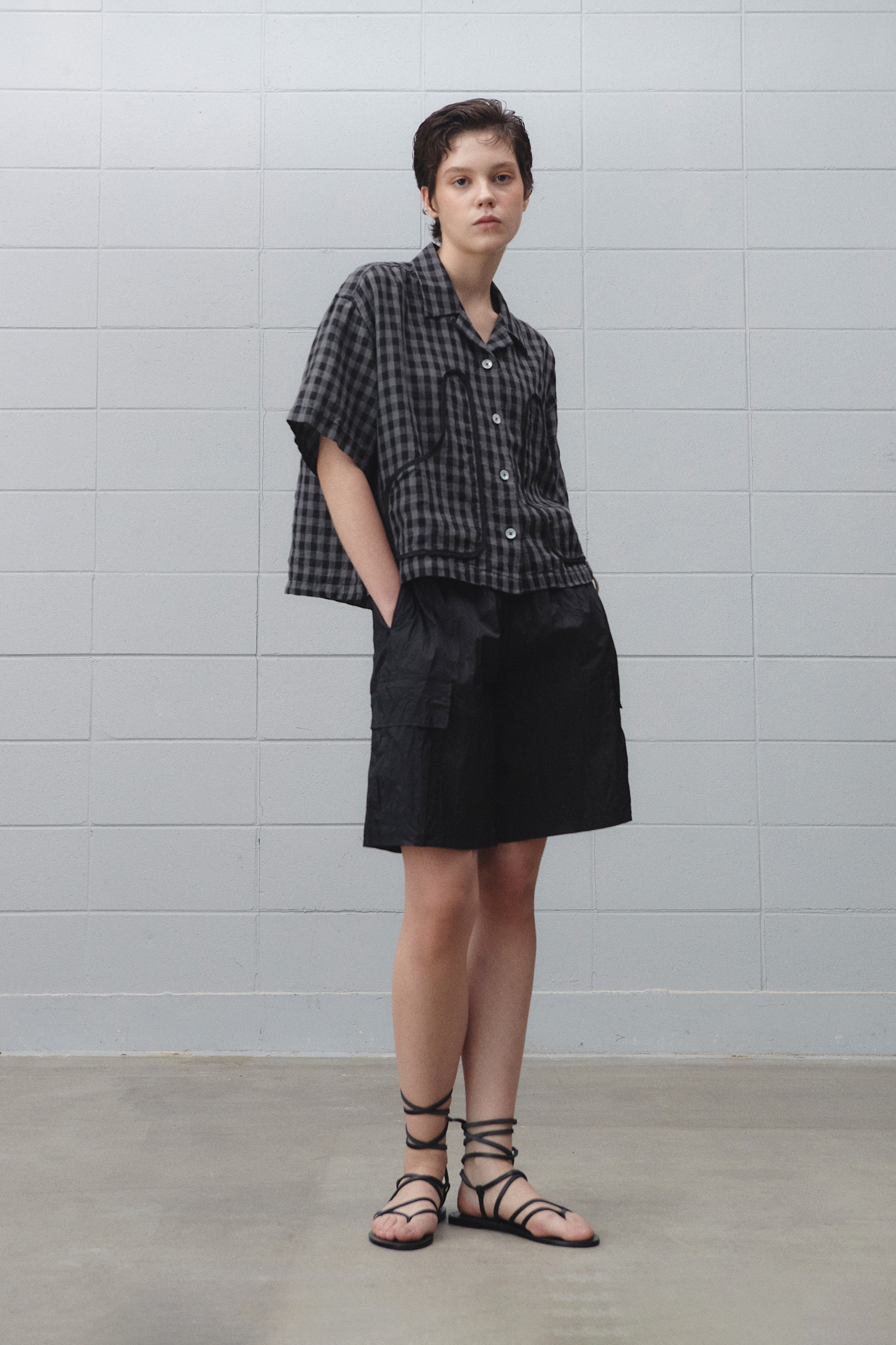 [THEILMA X HOMEGROWN SVPPLY] CURVED POCKET SHIRT GINGHAM CHECK
